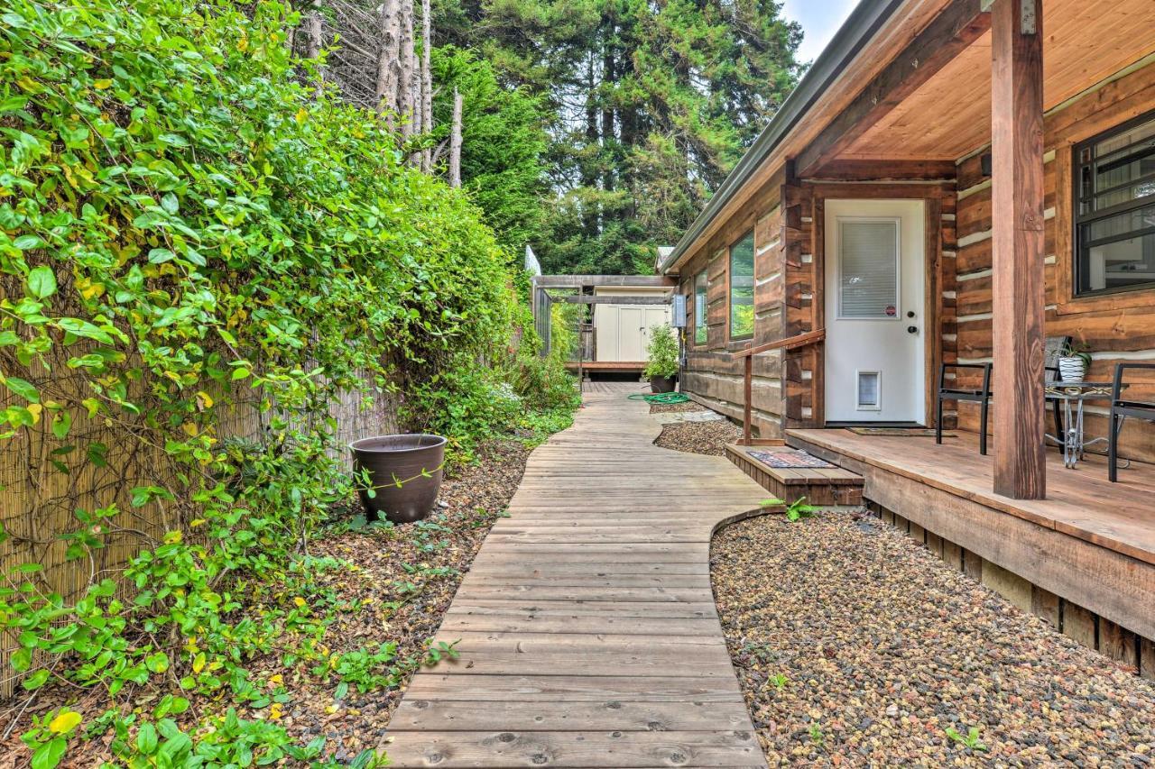 Quiet And Cozy Eureka Home Near Sequoia Park And Zoo! Екстериор снимка